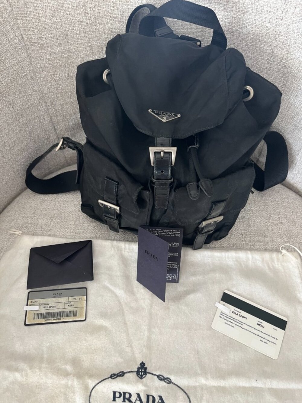 Prada backpack - Picture 6 of 7